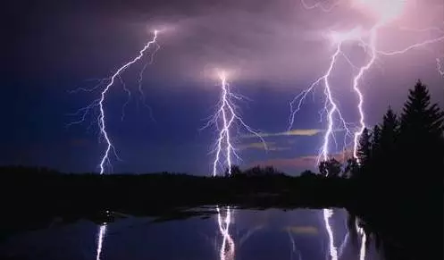 仟億達831999教您預防：夏季雷電多發(fā)，光伏電站防雷措施