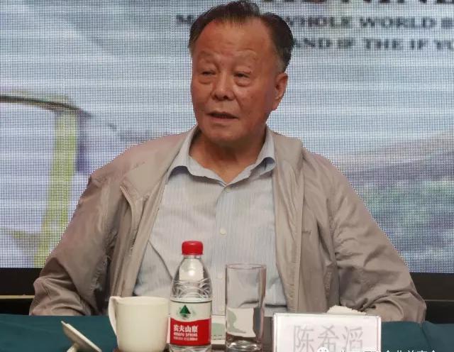 北京空軍原副司令員、中將陳希滔