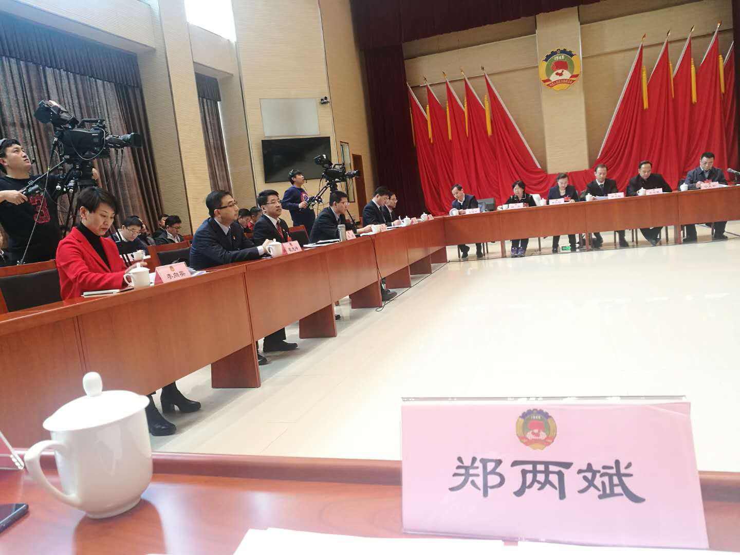 順義區(qū)政協(xié)常委、仟億達(dá)集團(tuán)董事長鄭兩斌受邀參加政協(xié)北京市順義區(qū)第五屆委員會次會議召開協(xié)商議政座談會